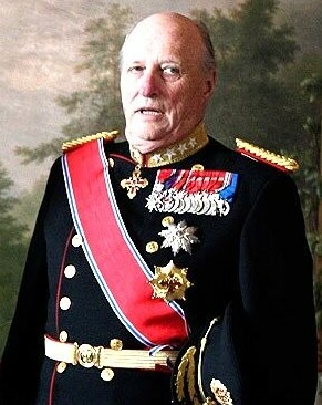 Fil:President Medvedev with King Harald V of Norway big225593 (crop).jpg
