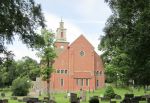 Glemmen kirke, innviet 1949, sett fra øst. Foto: Jan-Tore Egge, 2013
