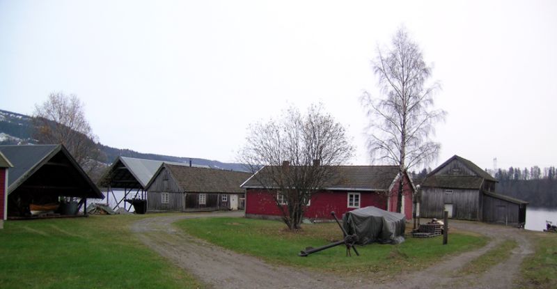 Fil:Mjossamlingene Minnesund.jpg