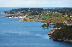 Veavågen in Karmøy 05.2010 - panoramio.jpg