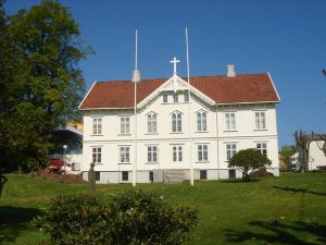 MHS trebygget.jpeg