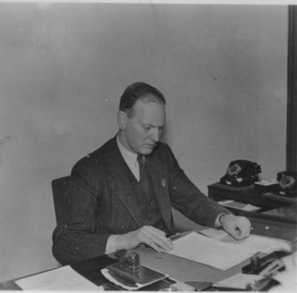 Fil:Olaf Helset.jpg