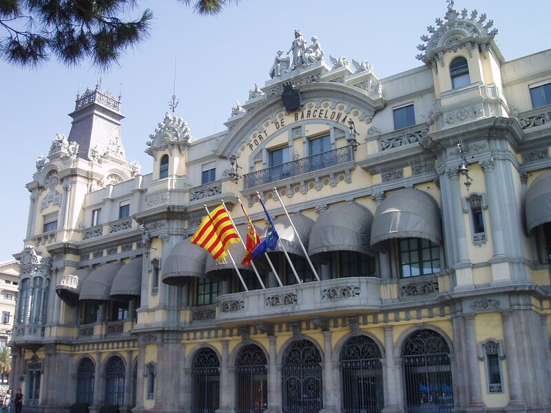 Fil:Port of Barcelona building.jpg