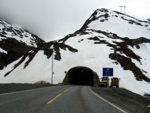 1019 - Røldals-tunnelen crop.jpg