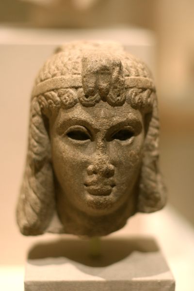 Fil:WLA brooklynmuseum Ptolemaic Queen.jpg