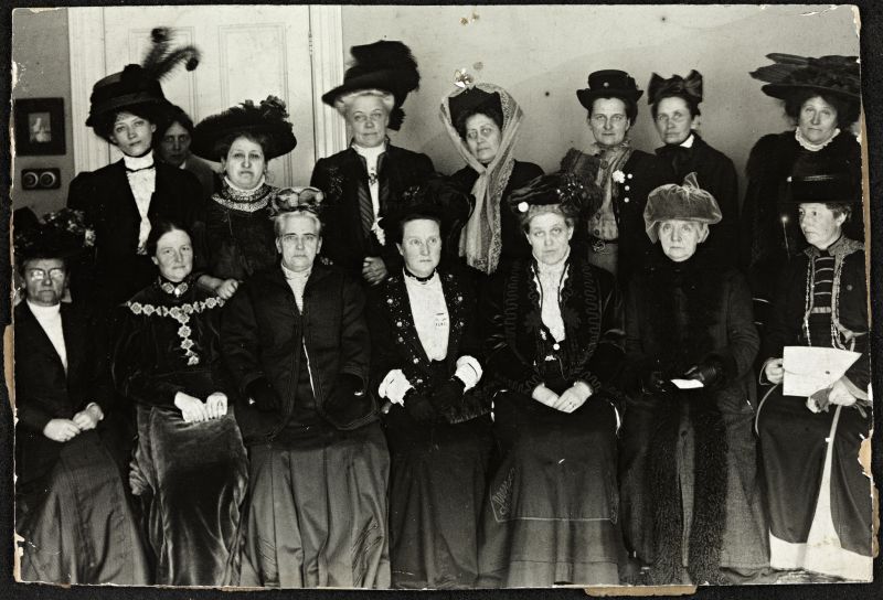 Fil:Suffrage Alliance Congress, London 1909.jpg