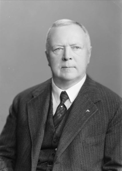 Fil:Mowinckel 1937.jpg