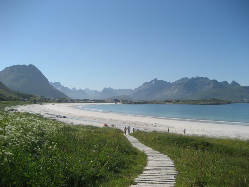 Fil:Ramberg (Lofoten).jpg