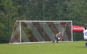 Football goal 20050521.jpg