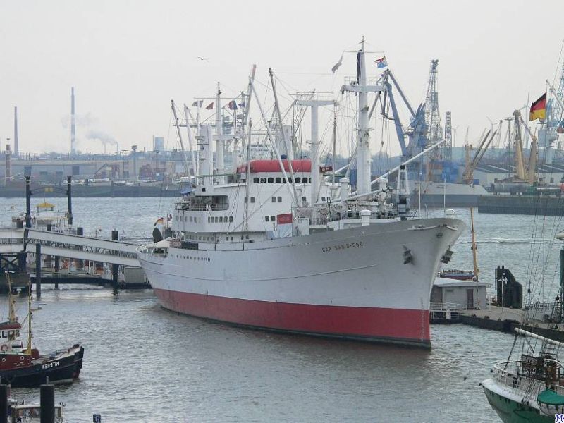 Fil:Cap San Diego.wmt.jpg